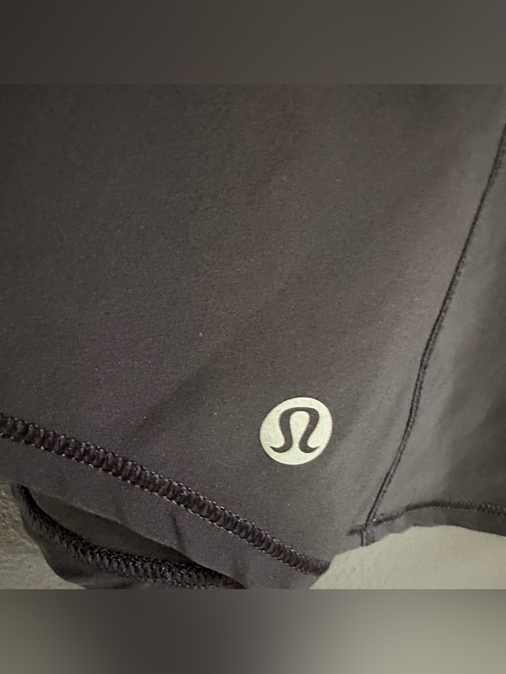 Lululemon Run With The Sun Tank Black Swift Ultra Mesh Size 6 - Picture 5 of 6